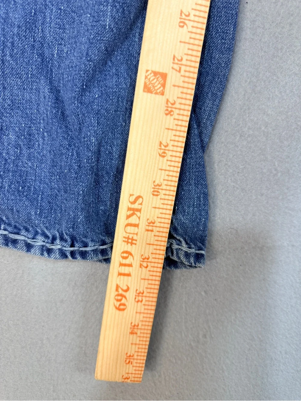 True Religion Ricky Buddha Volcano Mountain Peace relaxed blue Jeans vintage Y2K